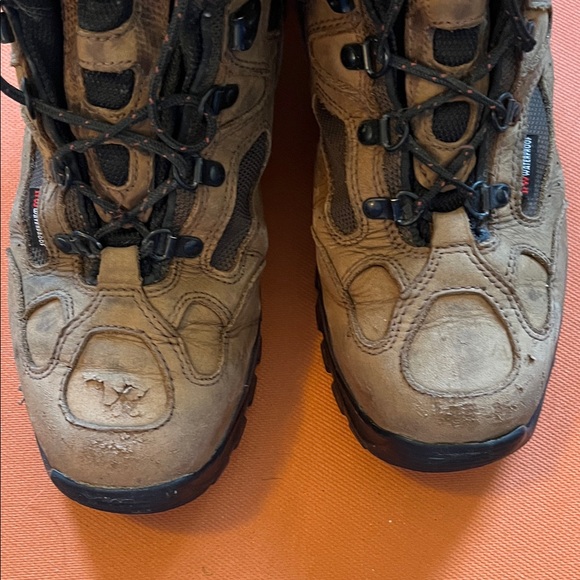Red Wing Steel Toe Hiking and work Boots main image 8